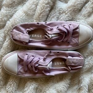 Converse Women's Lavender Pearl Sneakers